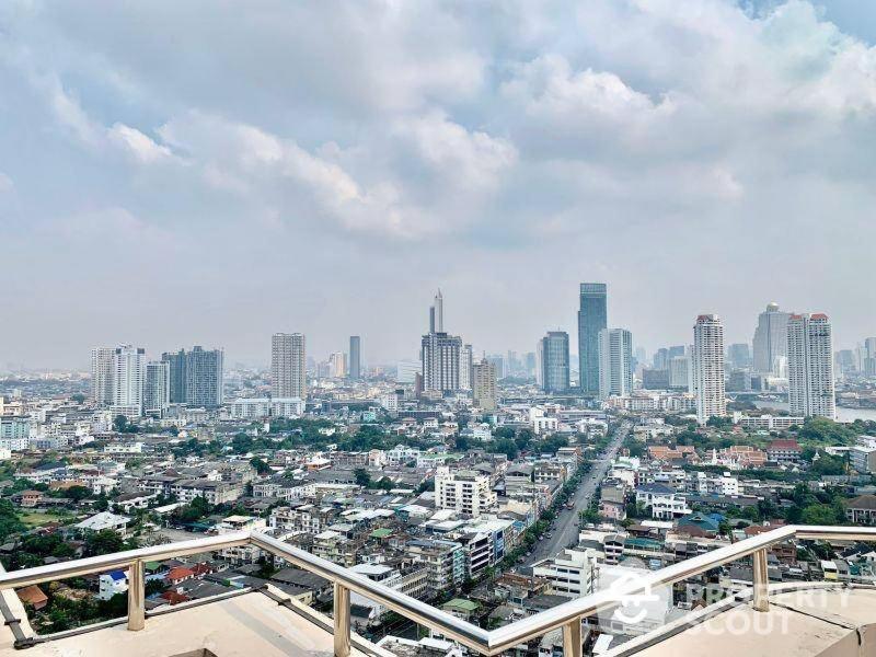 Apartment Watermark Chaophraya River
